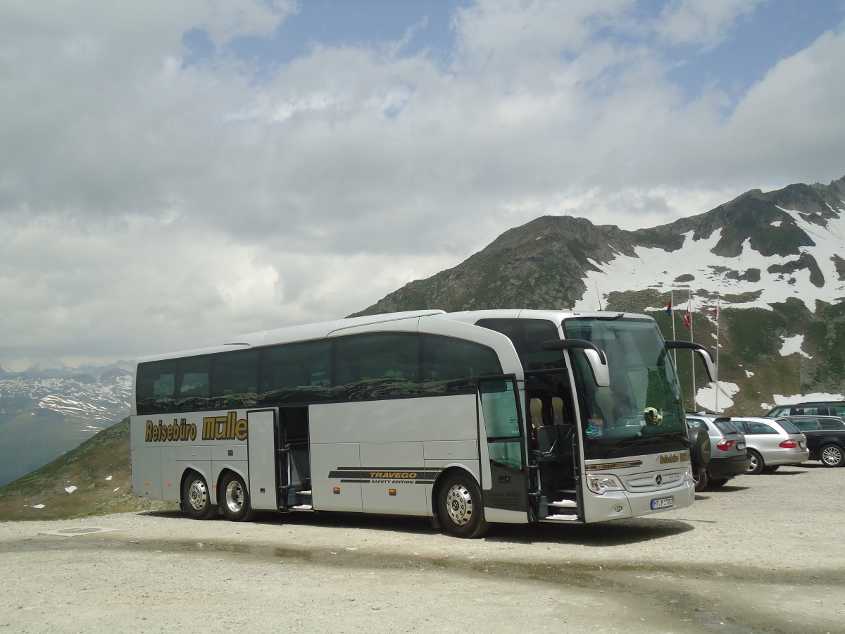 (140'295) - Aus Deutschland: Mller, Biblis - HP-M 1780 - Mercedes am 1. Juli 2012 in Nufenen, Passhhe