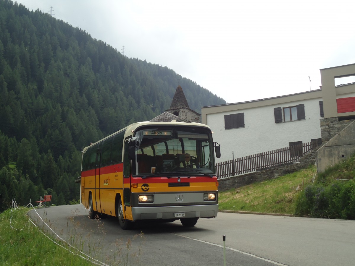 (140'333) - Mattli, Wassen - UR 9107 - Mercedes am 1. Juli 2012 in Villa Bedretto