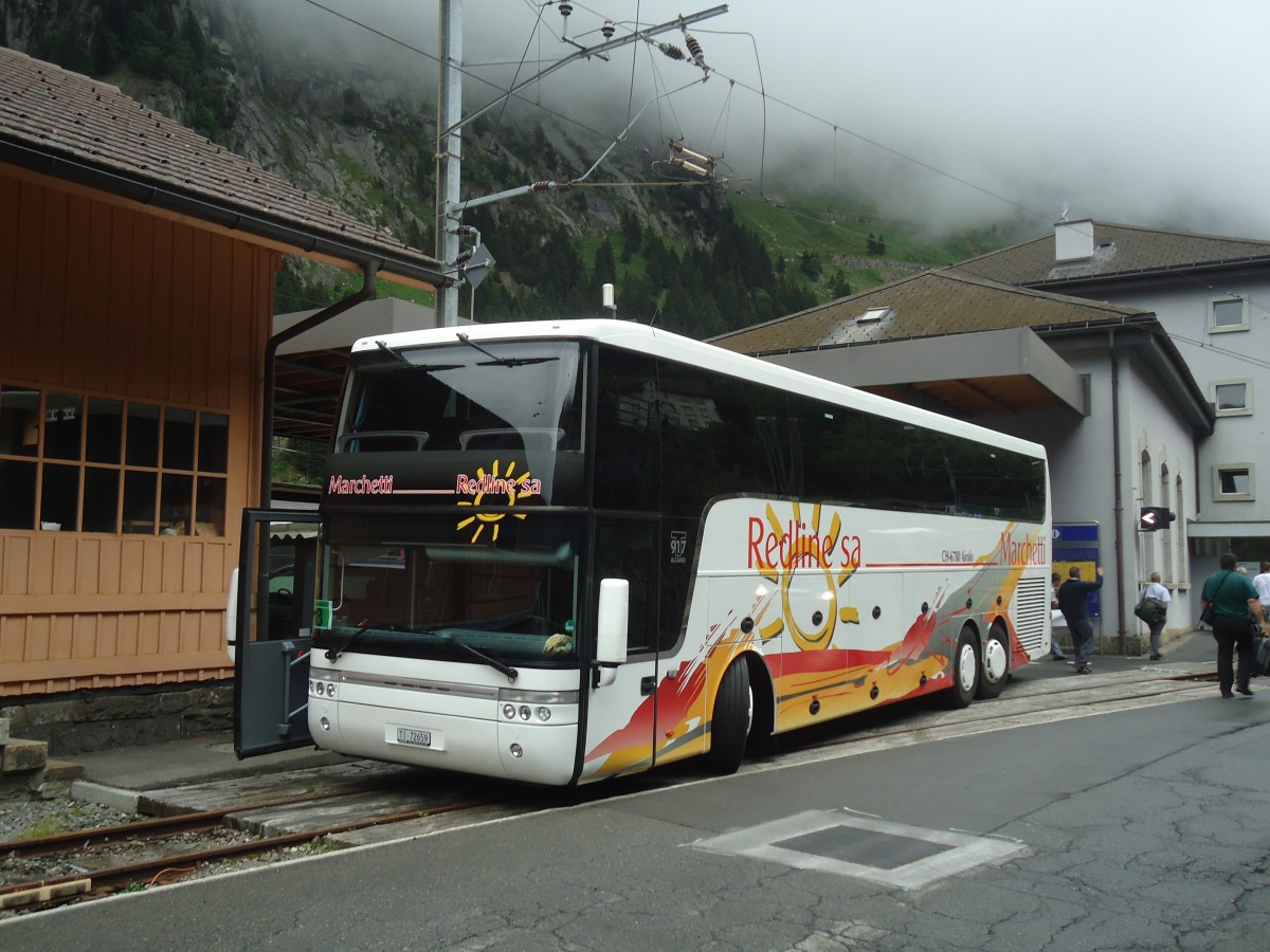 (140'379) - Marchetti, Airolo - TI 72'659 - Van Hool am 1. Juli 2012 beim Bahnhof Gschenen