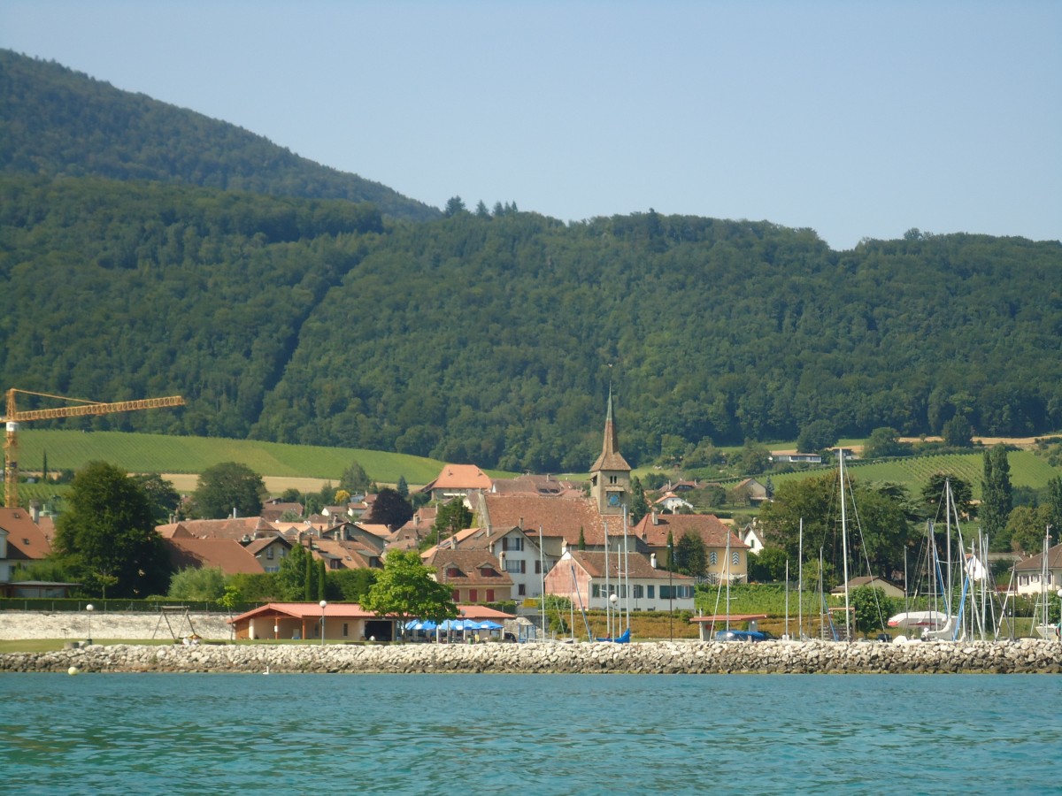 (140'882) - Concise am Neuenburgersee am 25. Juli 2012