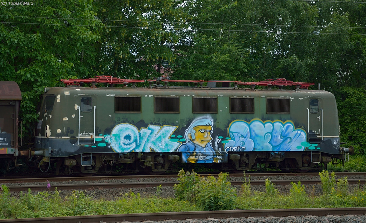 141 055 abgestellt auf dem Bahnhof von Koblenz-Lützel am 18.06.2016