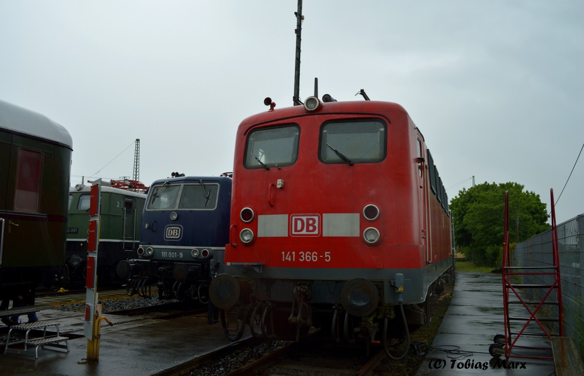 141 366-5, 181 001-9 und E50 091 (v.r.n.l) abgestellt im Au�enbereich des DB Museum Koblenz beim Sommerfest am 13.06.2015