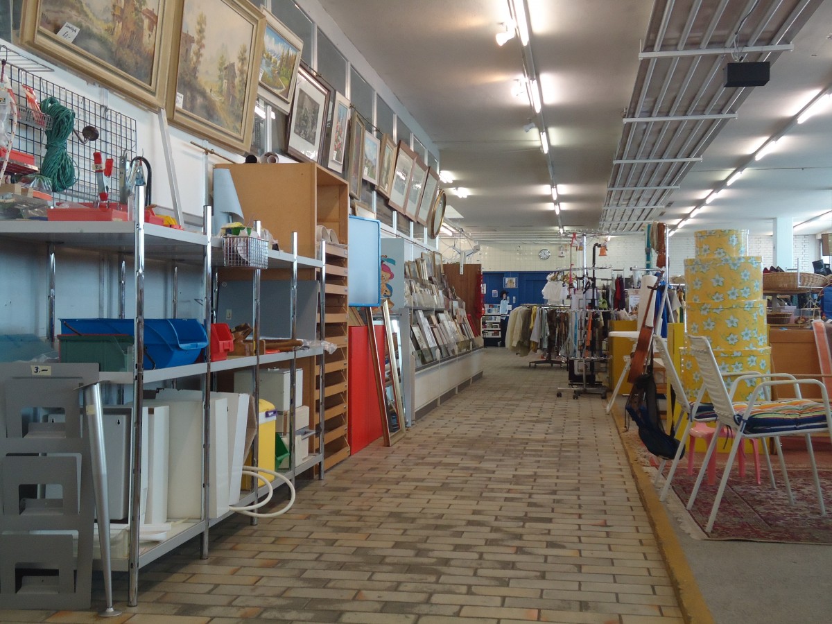 (141'103) - Die Bildergalerie im BrockiShop am 14. August 2012