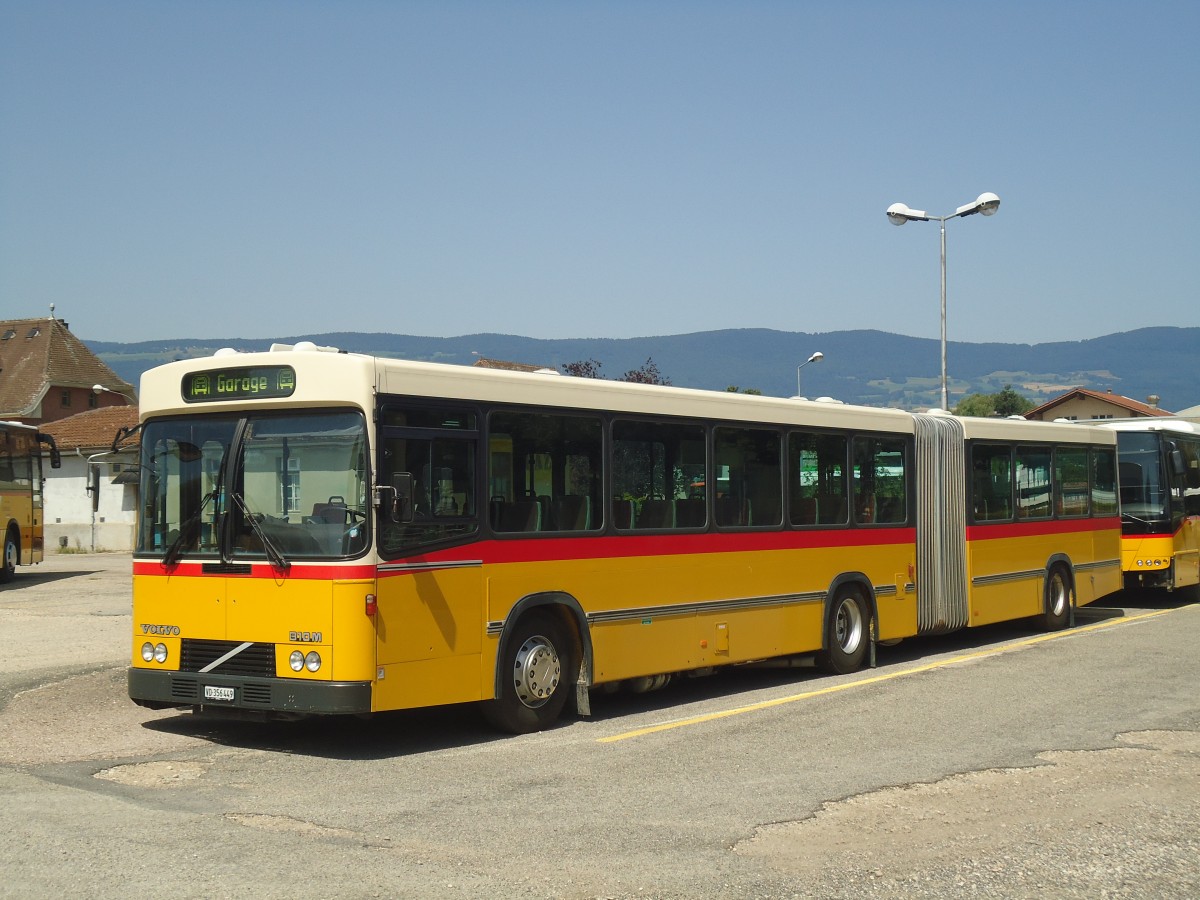 (141'339) - CarPostal Ouest - VD 356'449 - Volvo/R&J (ex AutoPostale Ticino; ex CarPostal Ouest Nr. 33; ex Steiner, Ortschwaben Nr. 11) am 19. August 2012 in Yverdon, Garage