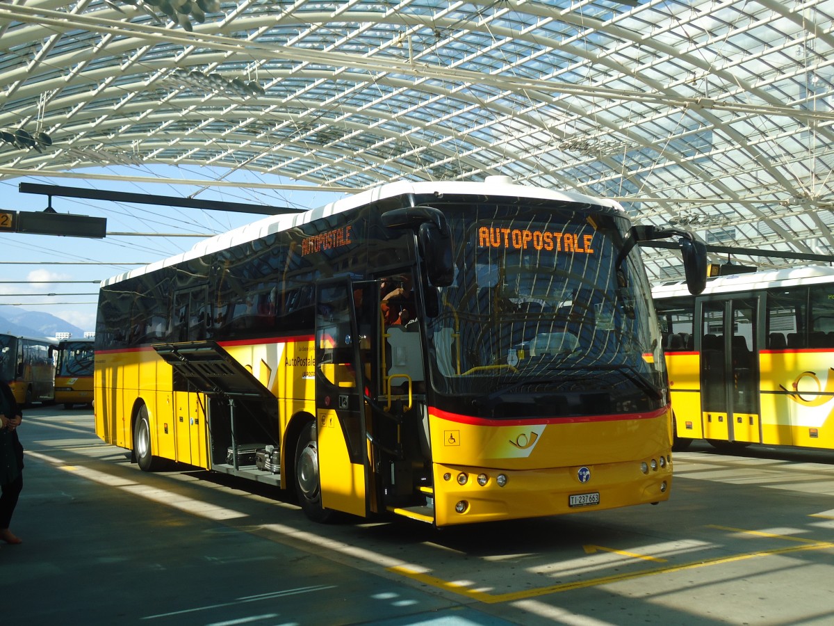 (141'752) - AutoPostale Ticino - TI 237'663 - Temsa am 15. September 2012 in Chur, Postautostation