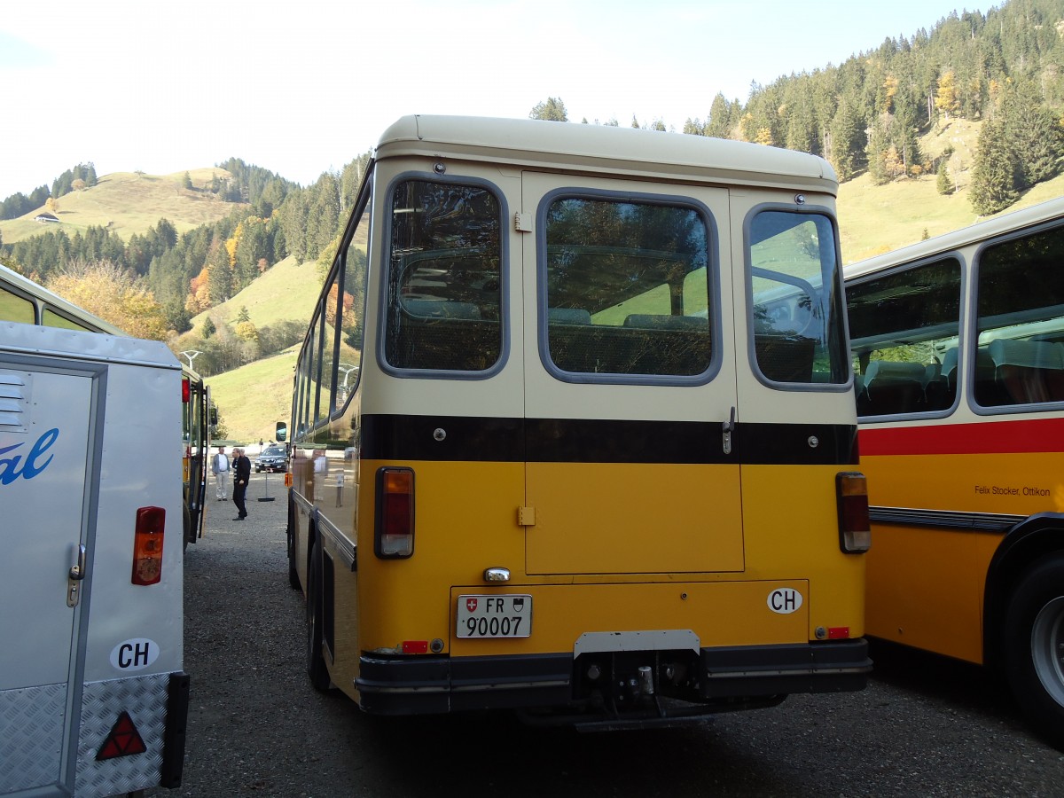 (142'036) - Schlapp, Cottens - FR 90'007 - Saurer/R&J (ex Ruklic, Schaffhausen; ex Heim, Flums; ex Frigg, Zernez; ex P 24'279) am 21. Oktober 2012 in Schwarzsee, Schwyberg