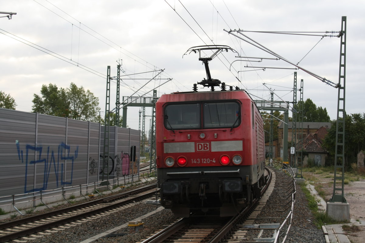 143 120 verlsst als S7 mit ziel Halle-Nietleben den Bahnhof Halle/Saale Hbf am 19.9.19