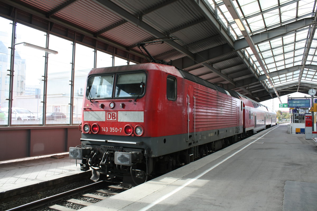 143 350 mit ziel Halle-Trotha im Bahnhof Halle/Saale Hbf am 5.9.19