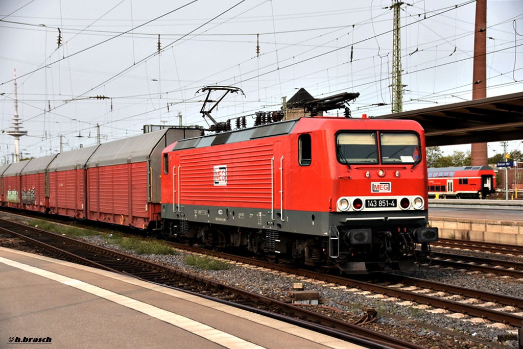 143 851-4 ist mit einen autozug durch bremen gefahren,17.09.17