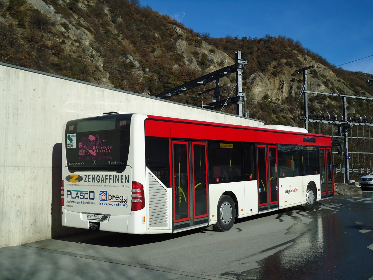 (143'148) - Steiner, Niedergesteln - VS 79'212 - Mercedes (ex Vorfhrfahrzeug EvoBus) am 3. Februar 2013 in Leuk, Garage LLB