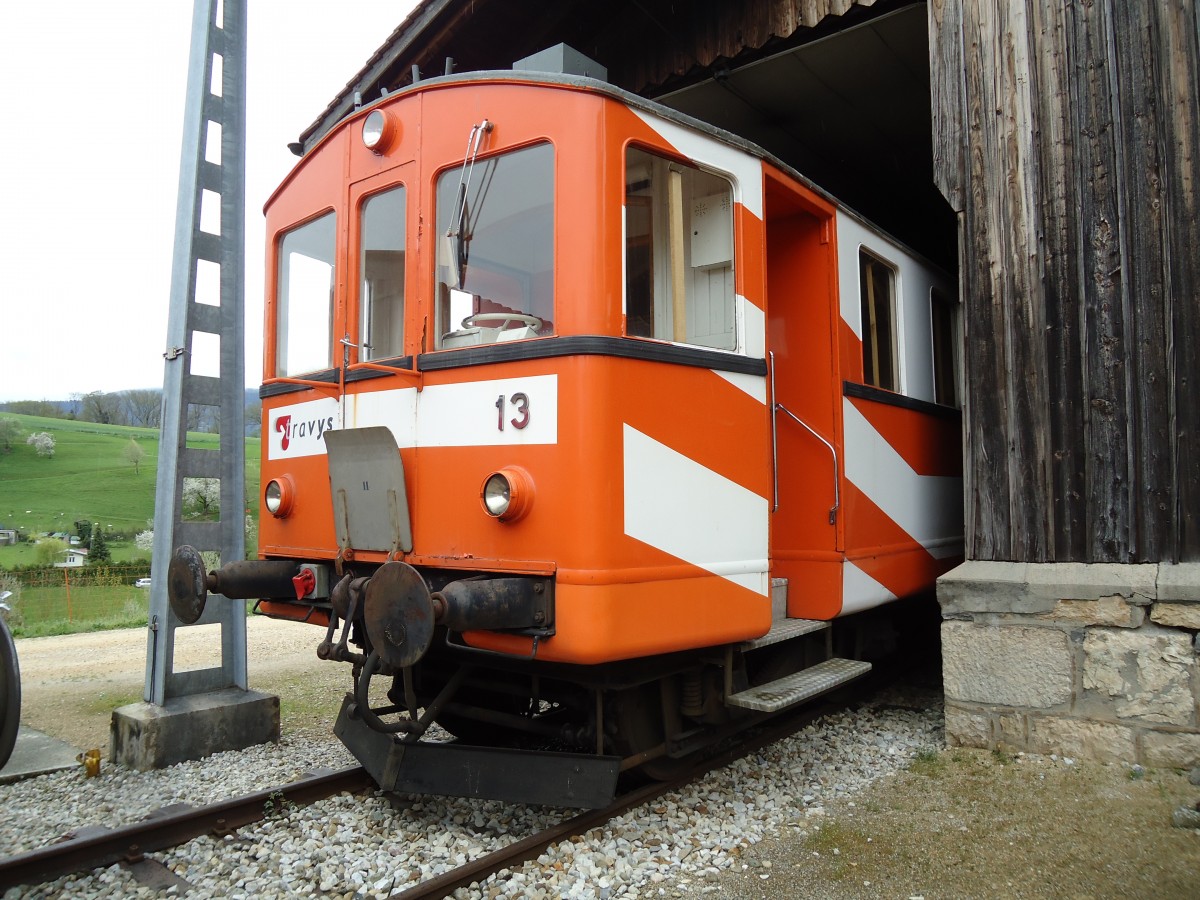 (143'859) - TRAVYS-Triebwagen - Nr. 13 - am 27. April 2013 im Bahnhof Orbe