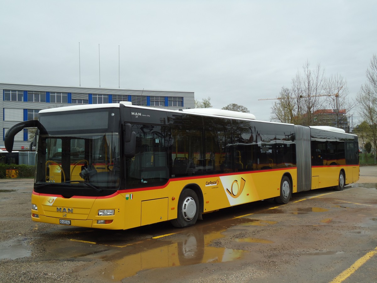 (143'889) - CarPostal Ouest - VD 495'042 - MAN am 27. April 2013 in Yverdon, Garage