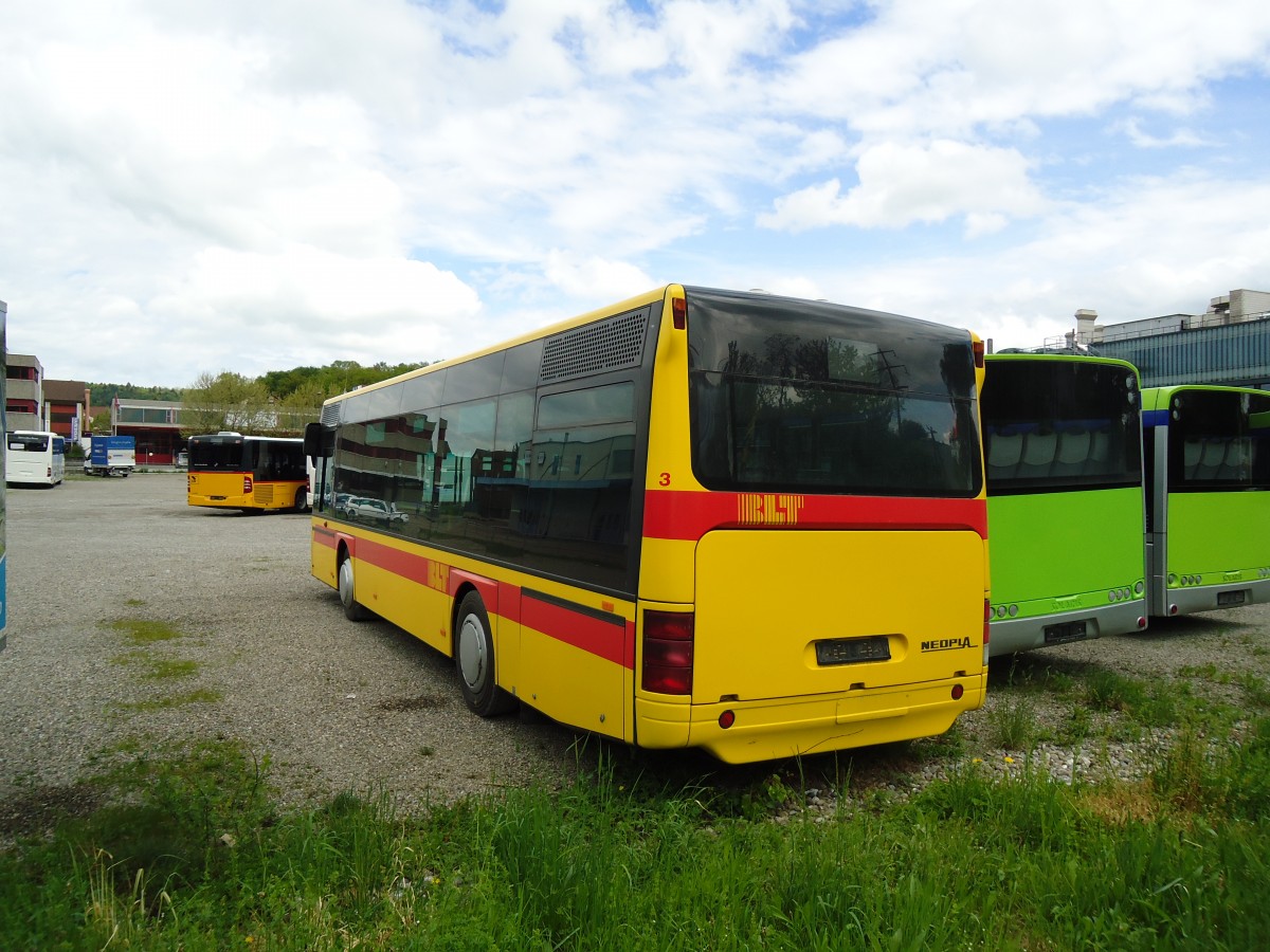 (144'013) - BLT Oberwil - Nr. 3 - Neoplan (ex AGSE Eptingen Nr. 114) am 9. Mai 2013 in Kloten, EvoBus