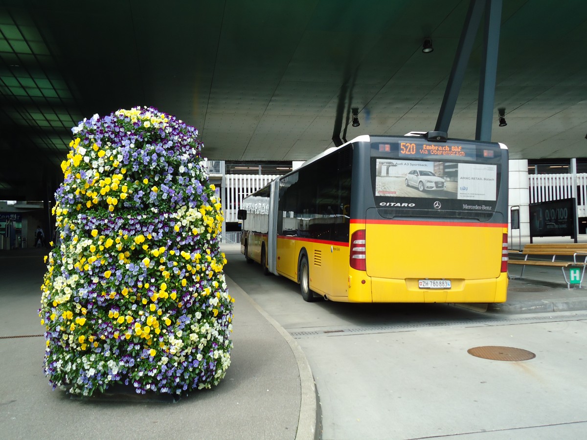 (144'400) - PostAuto Zrich - Nr. 251/ZH 780'883 - Mercedes am 20. Mai 2013 in Zrich, Flughafen