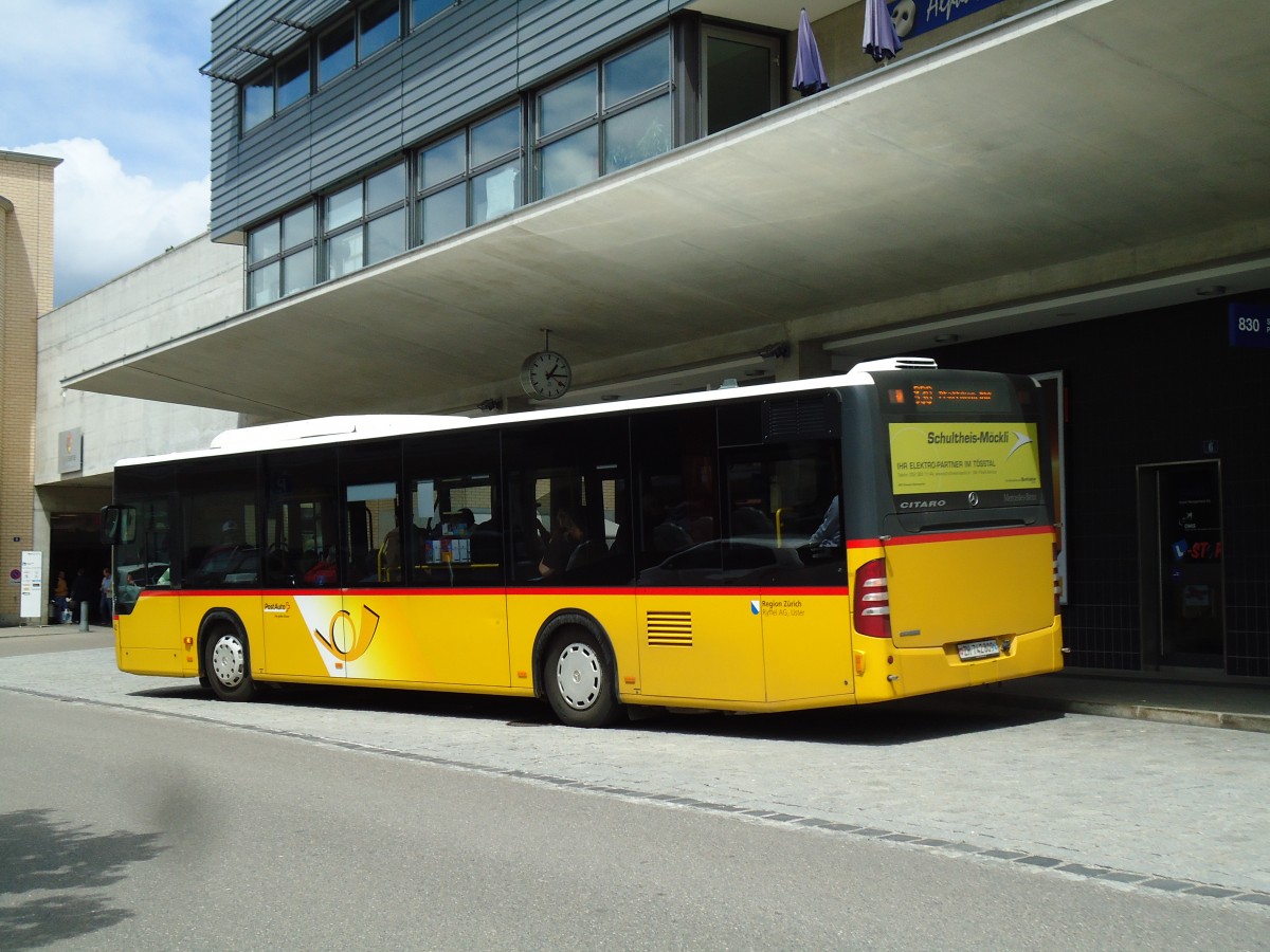 (144'433) - Ryffel, Uster - Nr. 239(42)/ZH 742'809 - Mercedes am 20. Mai 2013 beim Bahnhof Uster