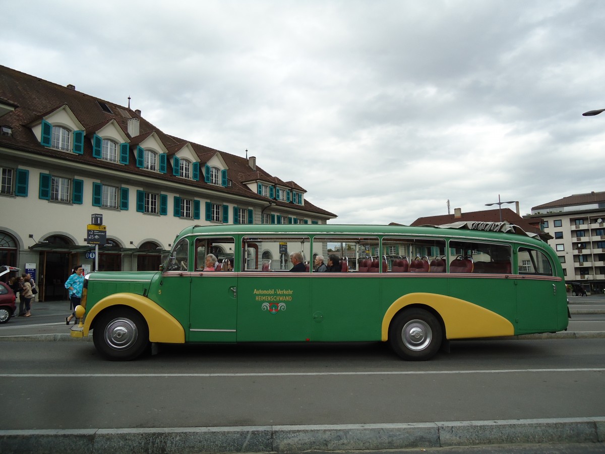 (144'855) - STI Thun - Nr. 15/BE 26'776 - Saurer/Gangloff (ex AvH Heimenschwand Nr. 5) am 9. Juni 2013 beim Bahnhof Thun