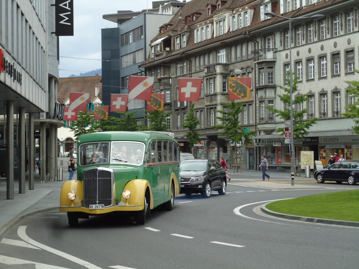 (144'870) - STI Thun - Nr. 15/BE 26'776 - Saurer/Gangloff (ex AvH Heimenschwand Nr. 5) am 9. Juni 2013 in Thun, Maulbeerplatz