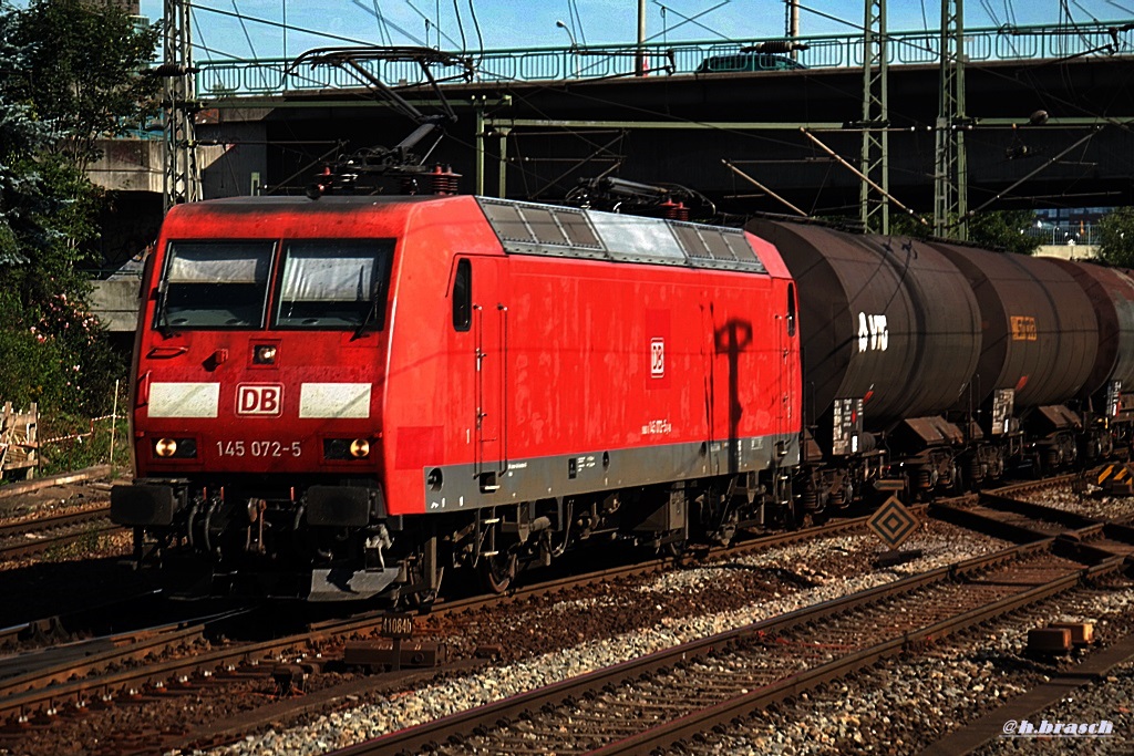 145 072-5 zog einen tankzug durch hh-harburg,datum 17.07.14