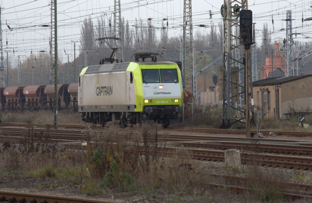 145 095 - 6 in Falkenberg. 17.11.2014  16:04 Uhr.