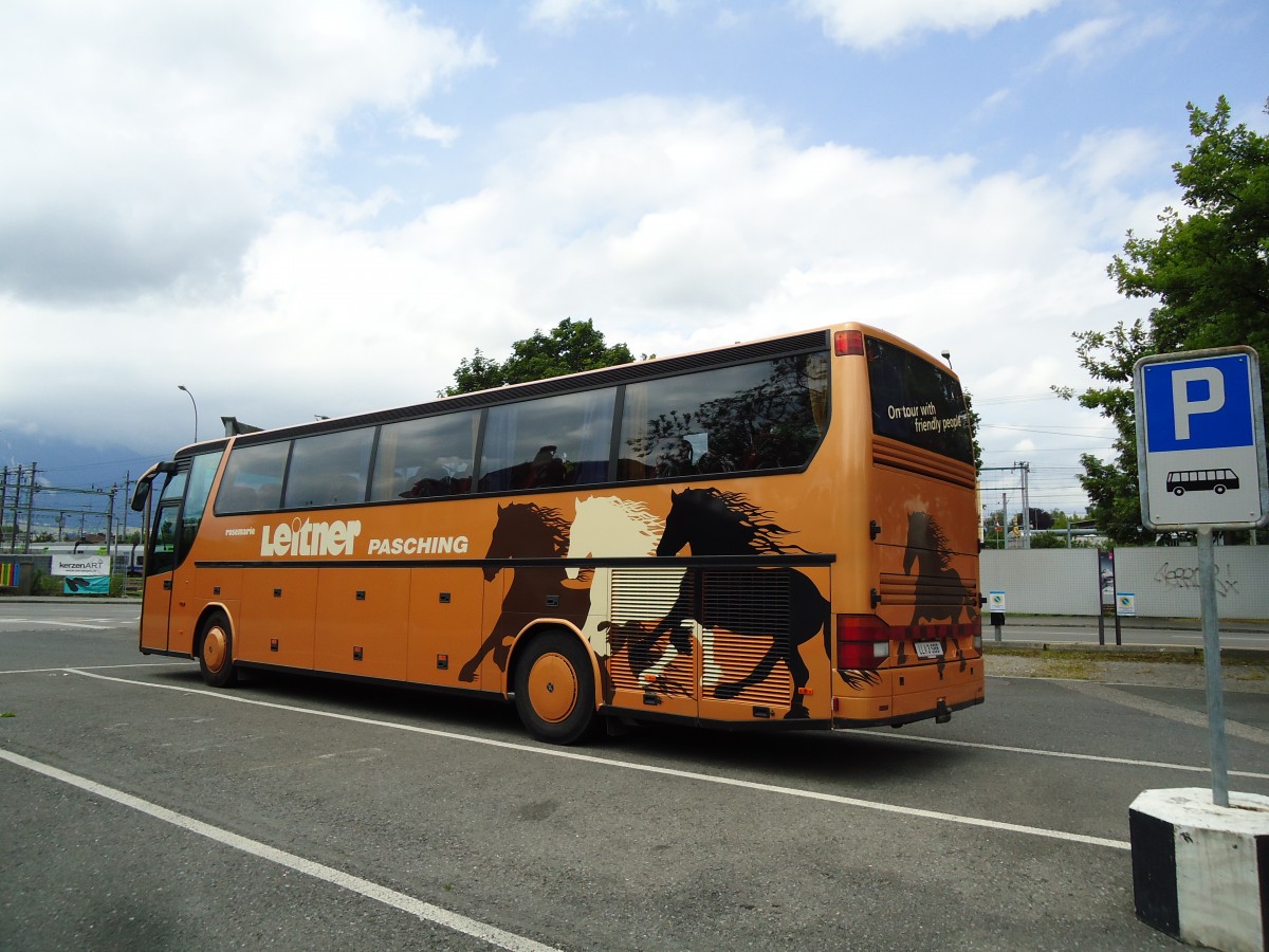 (145'307) - Aus Oesterreich: Leitner, Pasching - LL 3 SBB - Setra am 21. Juni 2013 in Thun, Seestrasse