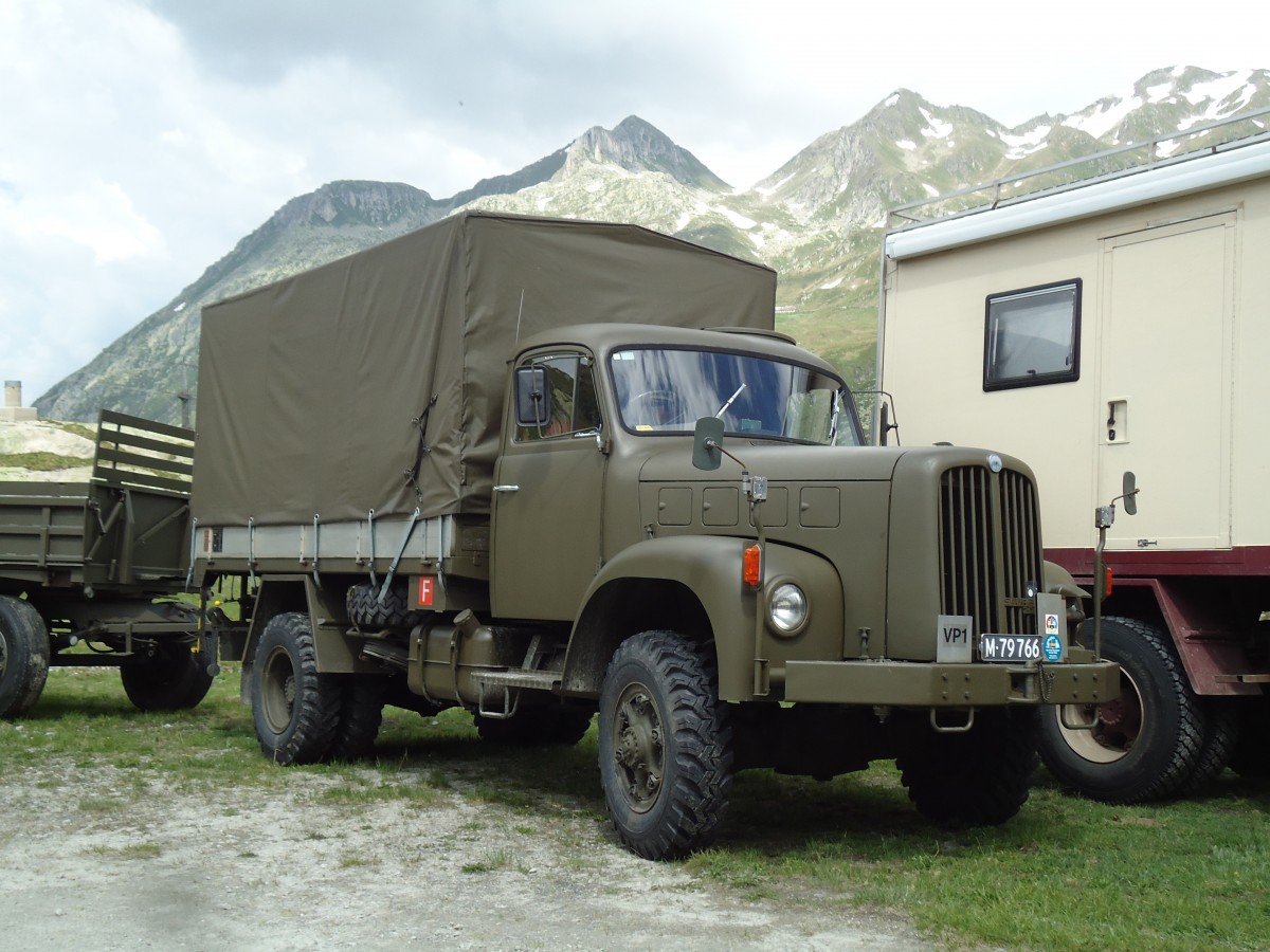 (145'933) - Schweizer Armee - M+79'766 - Saurer am 20. Juli 2013 am Gotthard, Lago di Lucendro