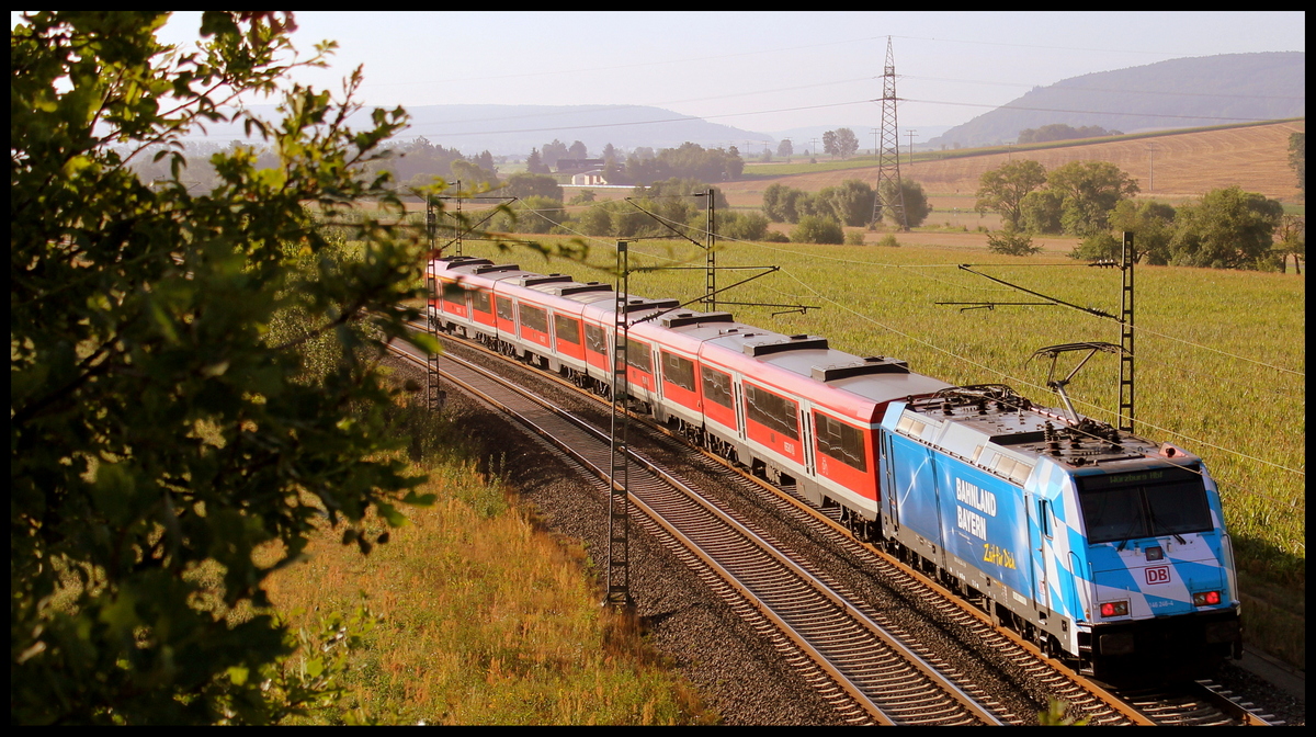 146 246 als Re nach Würzburg am 05.08.15 bei Harrbach