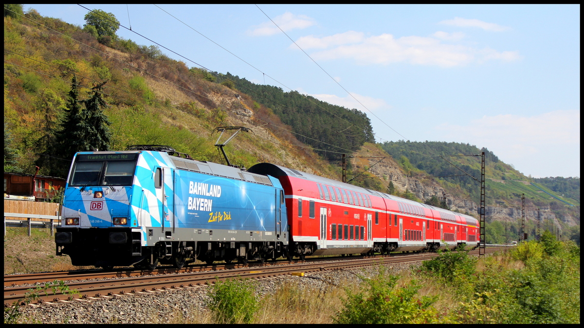 146 246  Bahnland Bayern mit RE nach Frankfurt am 22.08.15 bei Karlstadt