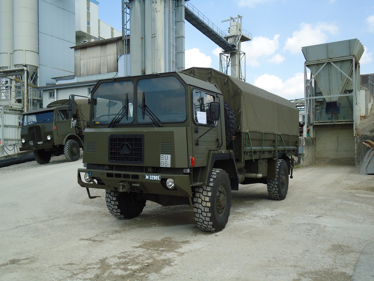 (146'730) - M+32'905 - Saurer am 31. August 2013 in Niederbipp, Saurertreffen