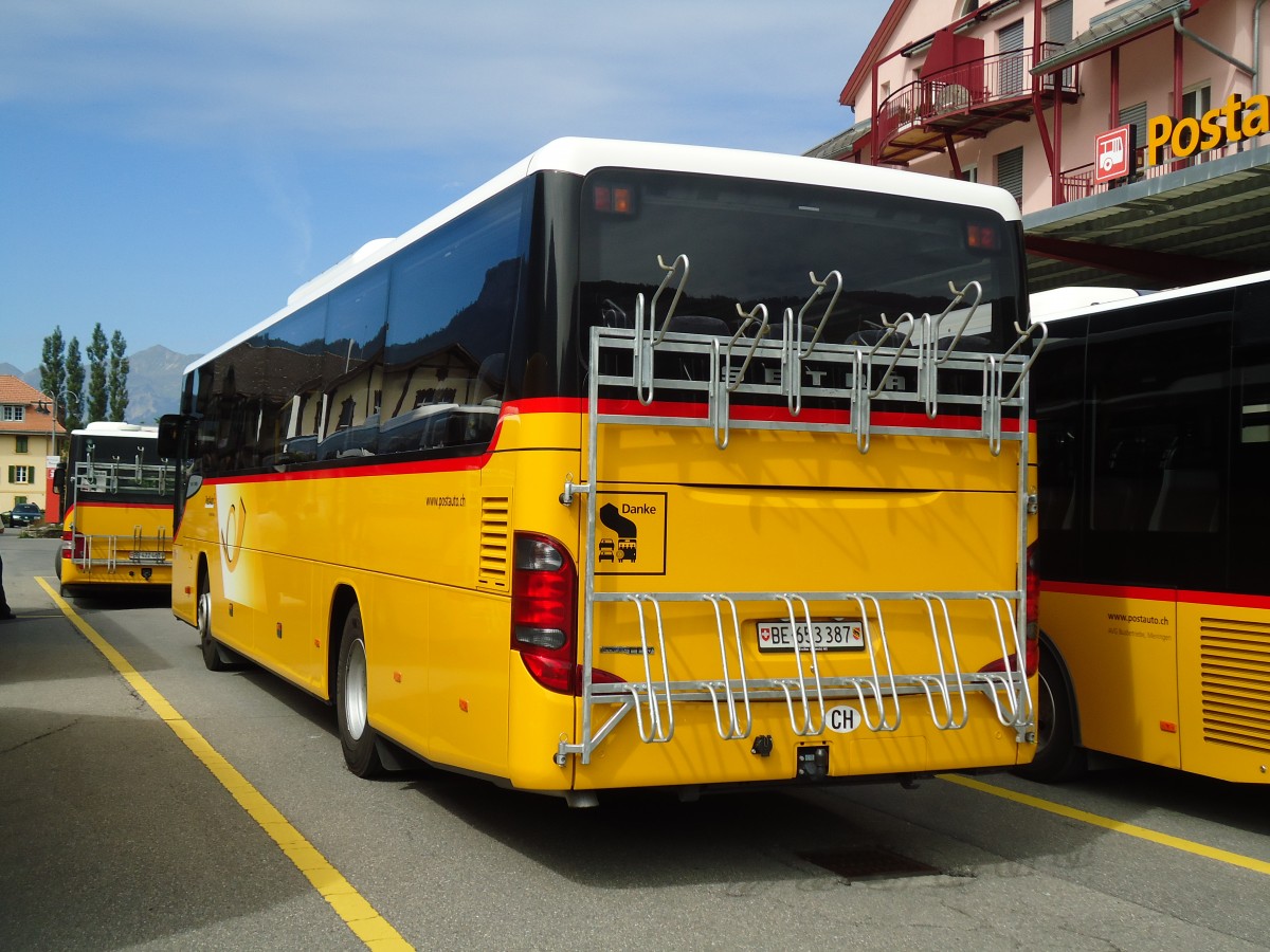 (146'992) - PostAuto Bern - BE 653'387 - Setra am 2. September 2013 in Meiringen, Postautostation