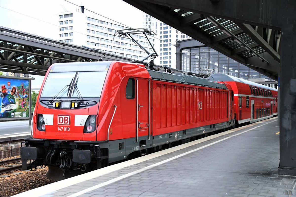 147 010 stand mit einen regional in berlin-zoologischer garten,28.08.20