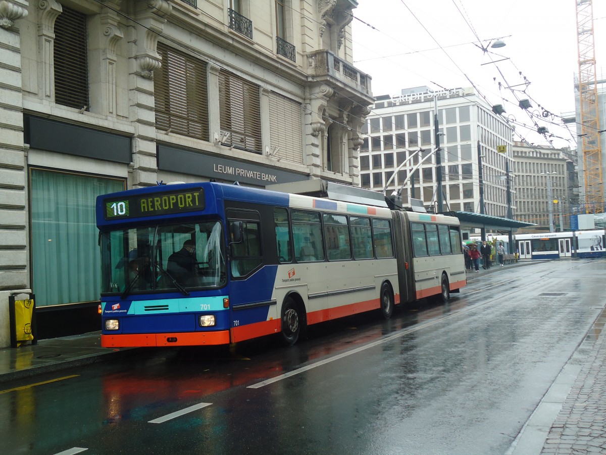 (147'156) - TPG Genve - Nr. 701 - NAW/Hess Gelenktrolleybus am 16. September 2013 in Genve, Bel-Air