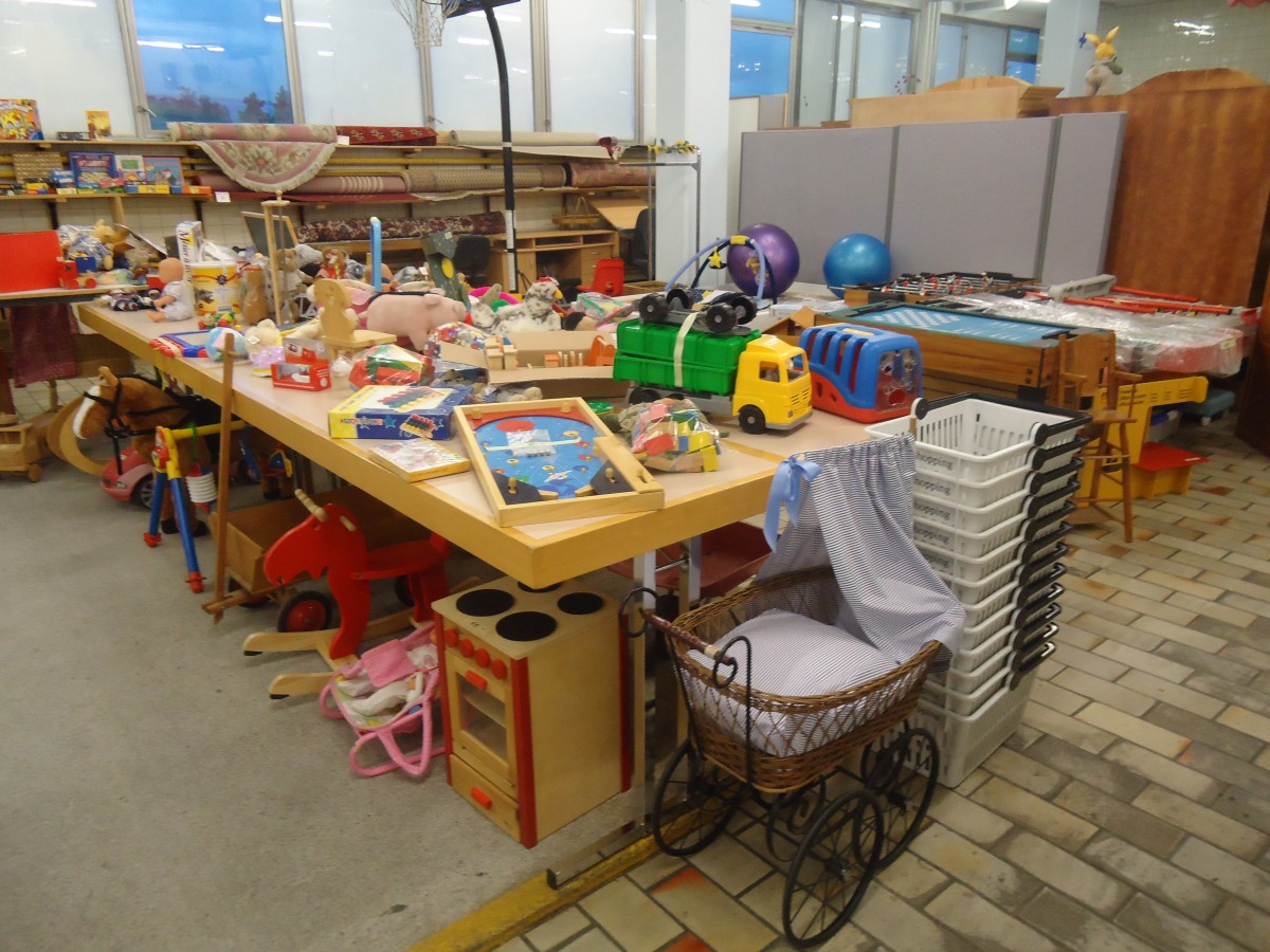 (147'224) - Spielwarenverkauf im BrockiShop am 21. September 2013
