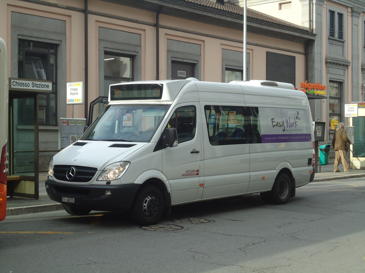 (147'780) - AMSA Chiasso - Nr. 35/TI 48'235 - Mercedes am 6. November 2013 beim Bahnhof Chiasso 