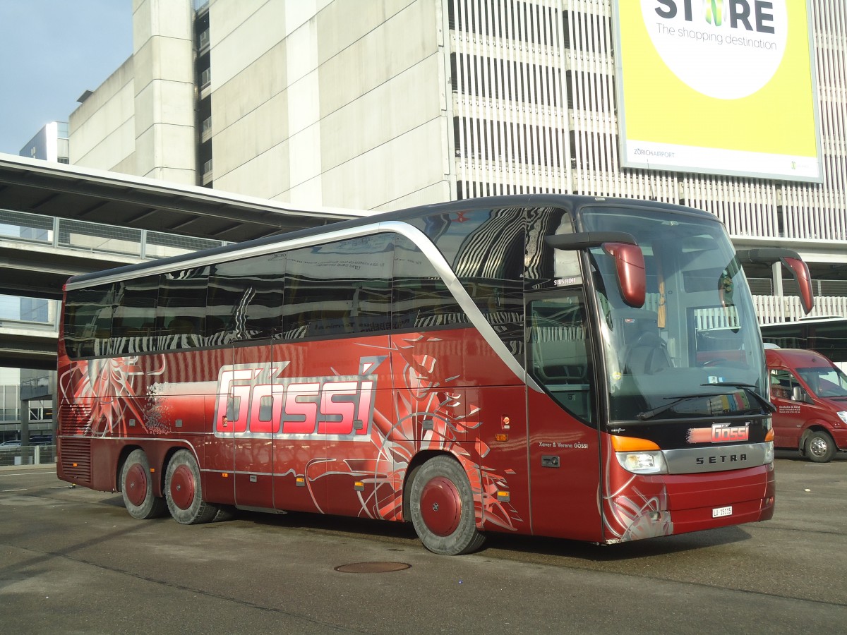 (148'412) - Gssi, Horw - LU 15'115 - Setra am 22. Dezember 2013 in Zrich, Flughafen