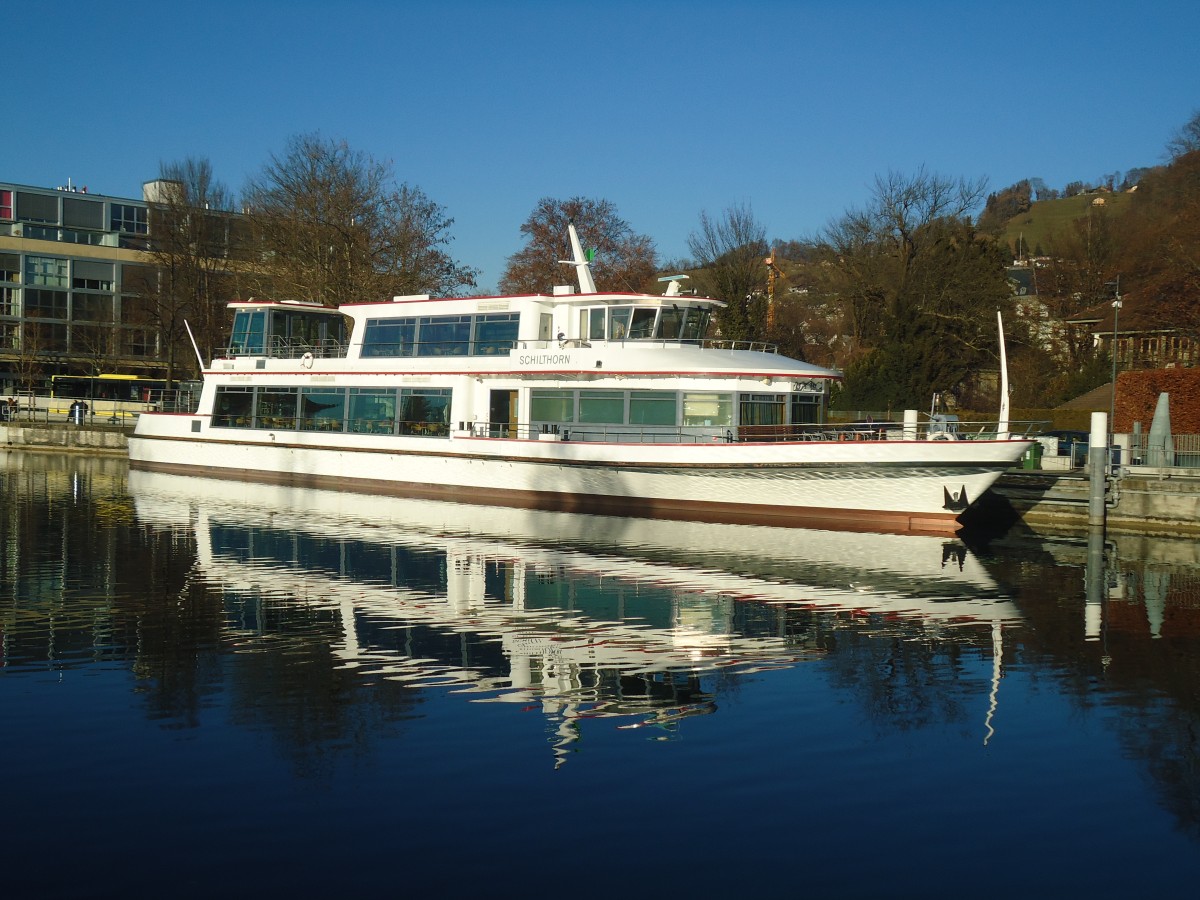 (148'432) - Motorschiff Schilthorn am 23. Dezember 2013 an der Schiffl�ndte Thun