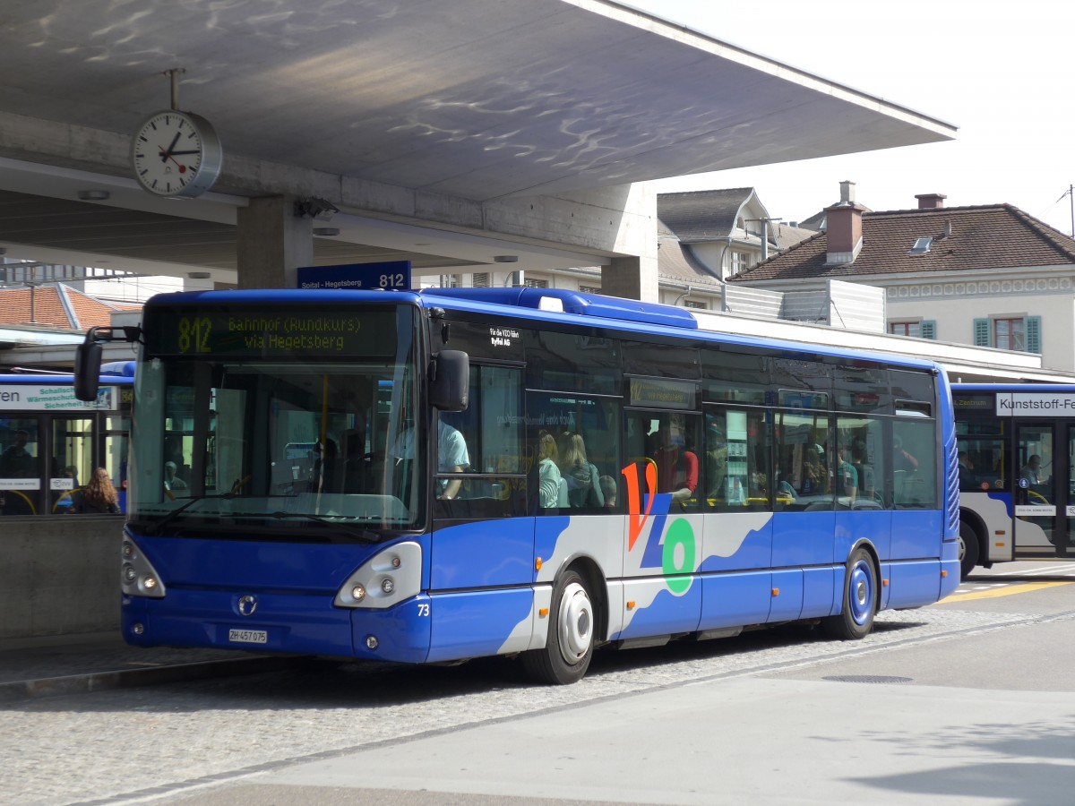 (149'483) - Ryffel, Uster - Nr. 73/ZH 457'075 - Irisbus am 31. Mrz 2014 beim Bahnhof Uster