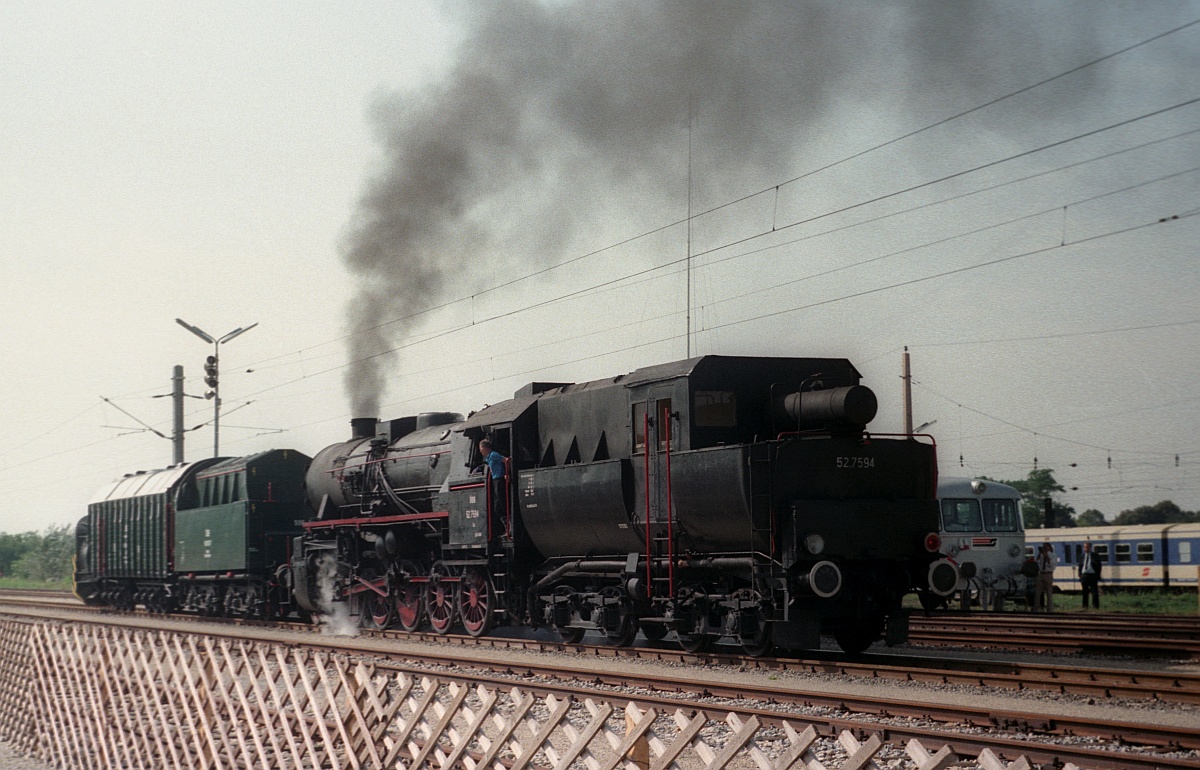 150 Jahre Eisenbahn in Österreich: ÖBB 52.7594 Strasshof 12.09.1987