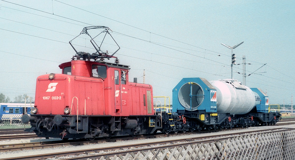 150 Jahre Eisenbahn in Österreich: ÖBB 1067.003 Strasshof 12.09.1987