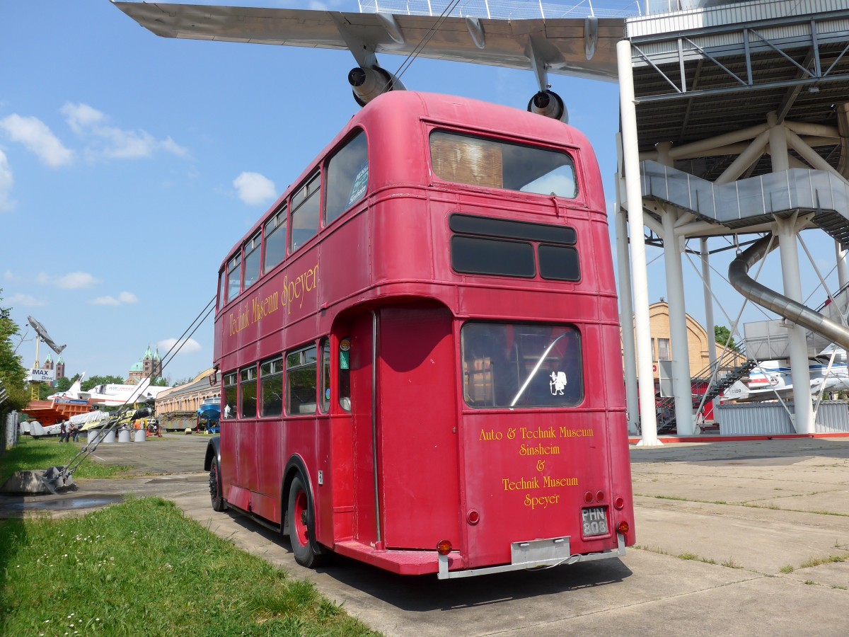 (150'384) - Museum, Sinsheim - PHN 808 - Bristol (ex Londonbus) am 26. April 2014 in Speyer, Technik-Museum