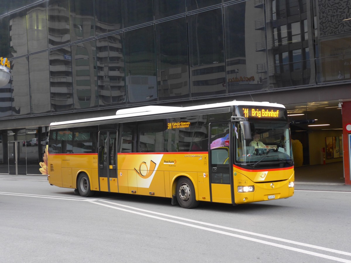 (150'937) - PostAuto Wallis - VS 407'397 - Irisbus am 26. Mai 2014 beim Bahnhof Visp