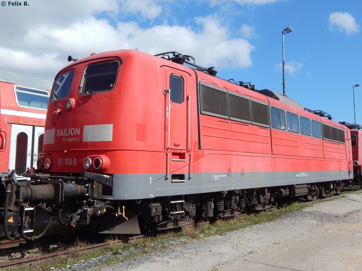 151 108-8 in Mukran am 09.04.2016