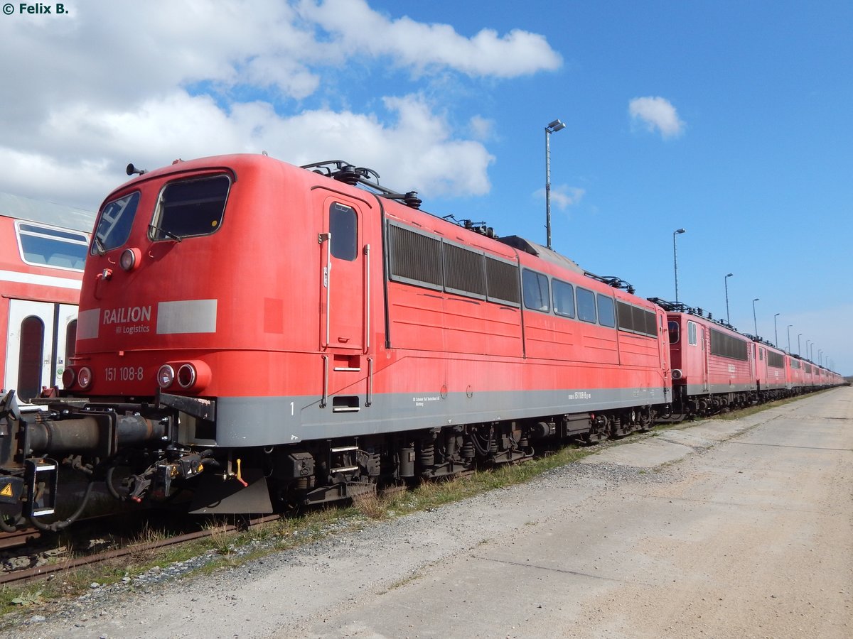 151 108-8 in Mukran am 09.04.2016
