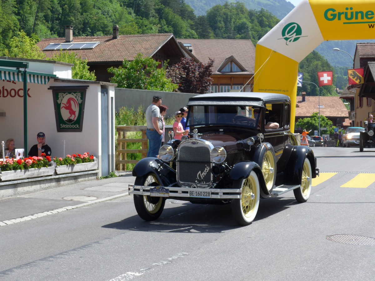 (151'261) - Ford - BE 160'228 - am 8. Juni 2014 in Brienz, OiO