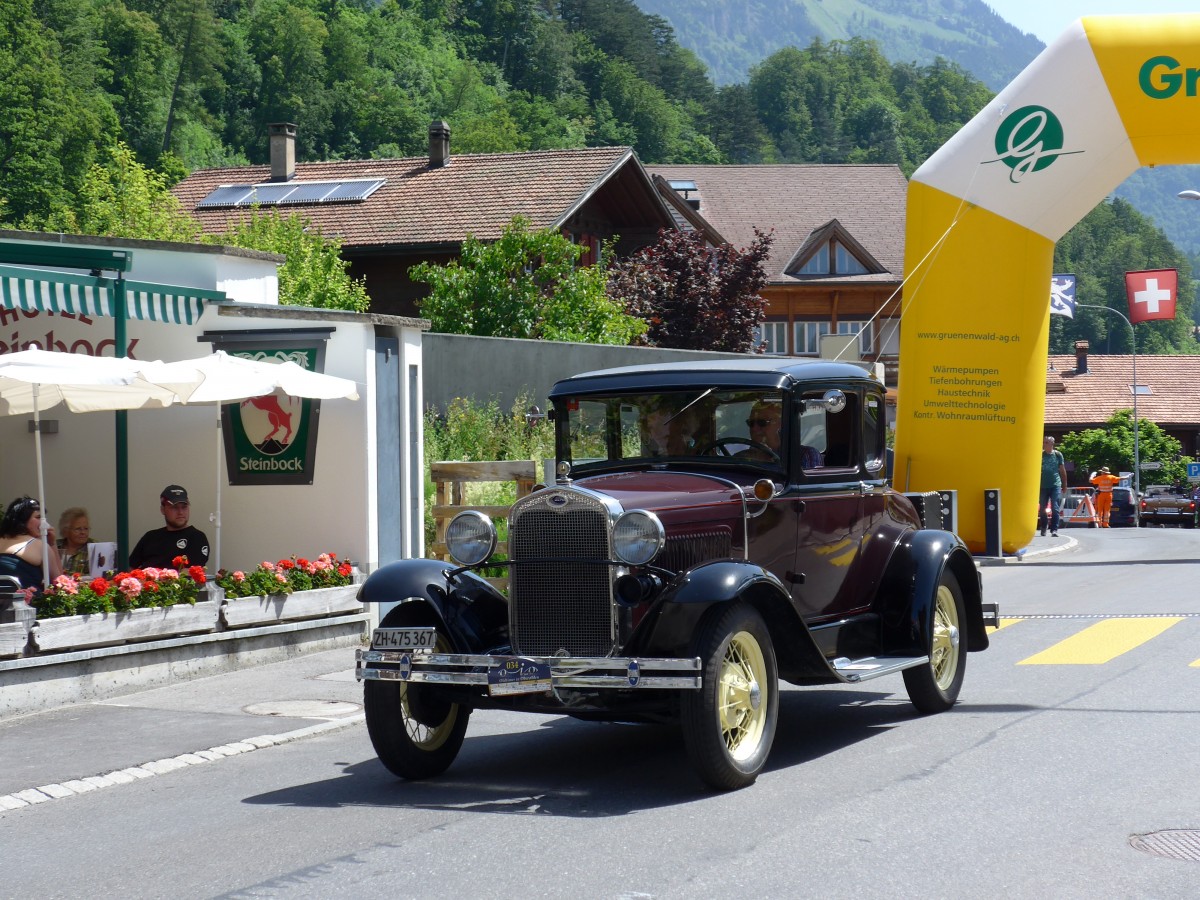 (151'288) - Ford - ZH 475'367 - am 8. Juni 2014 in Brienz, OiO