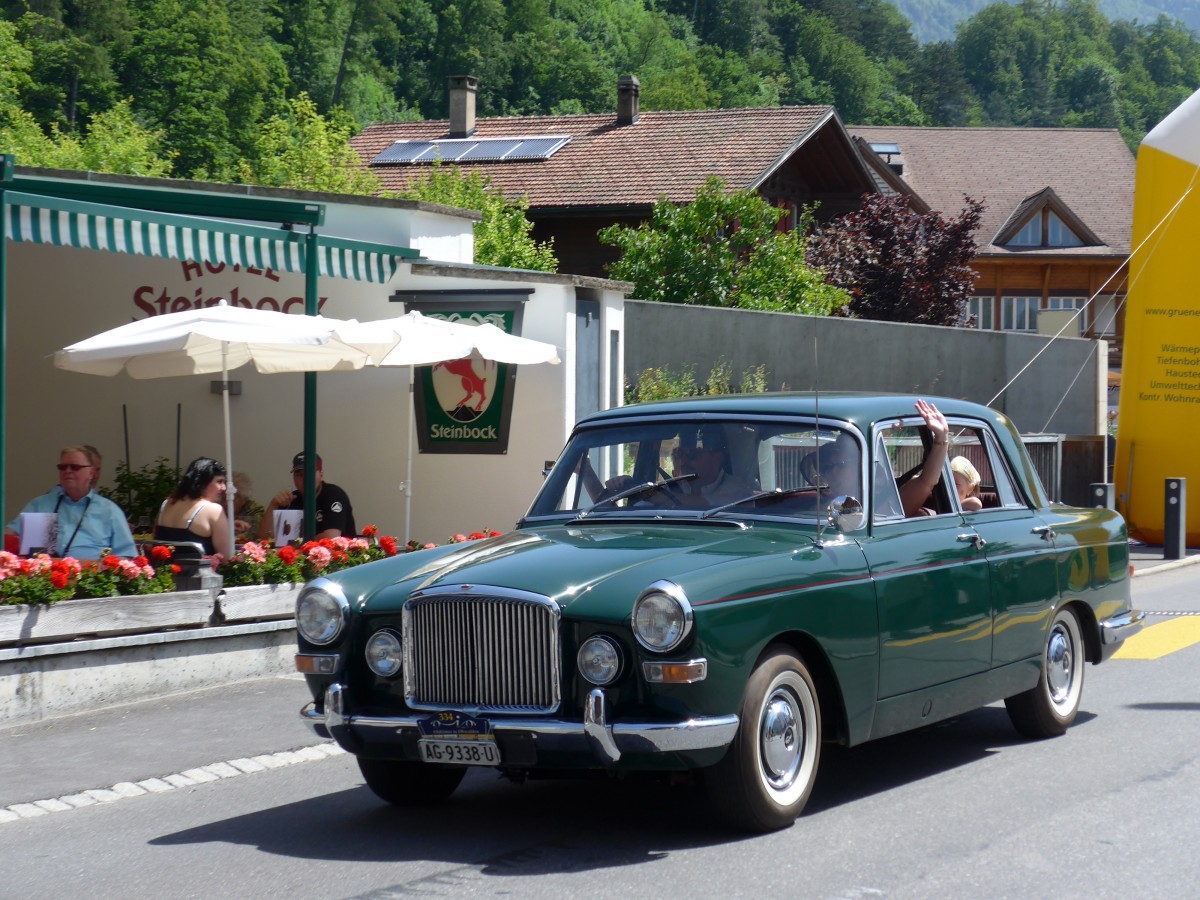 (151'290) - Vanden Plas - AG 9338 U - am 8. Juni 2014 in Brienz, OiO