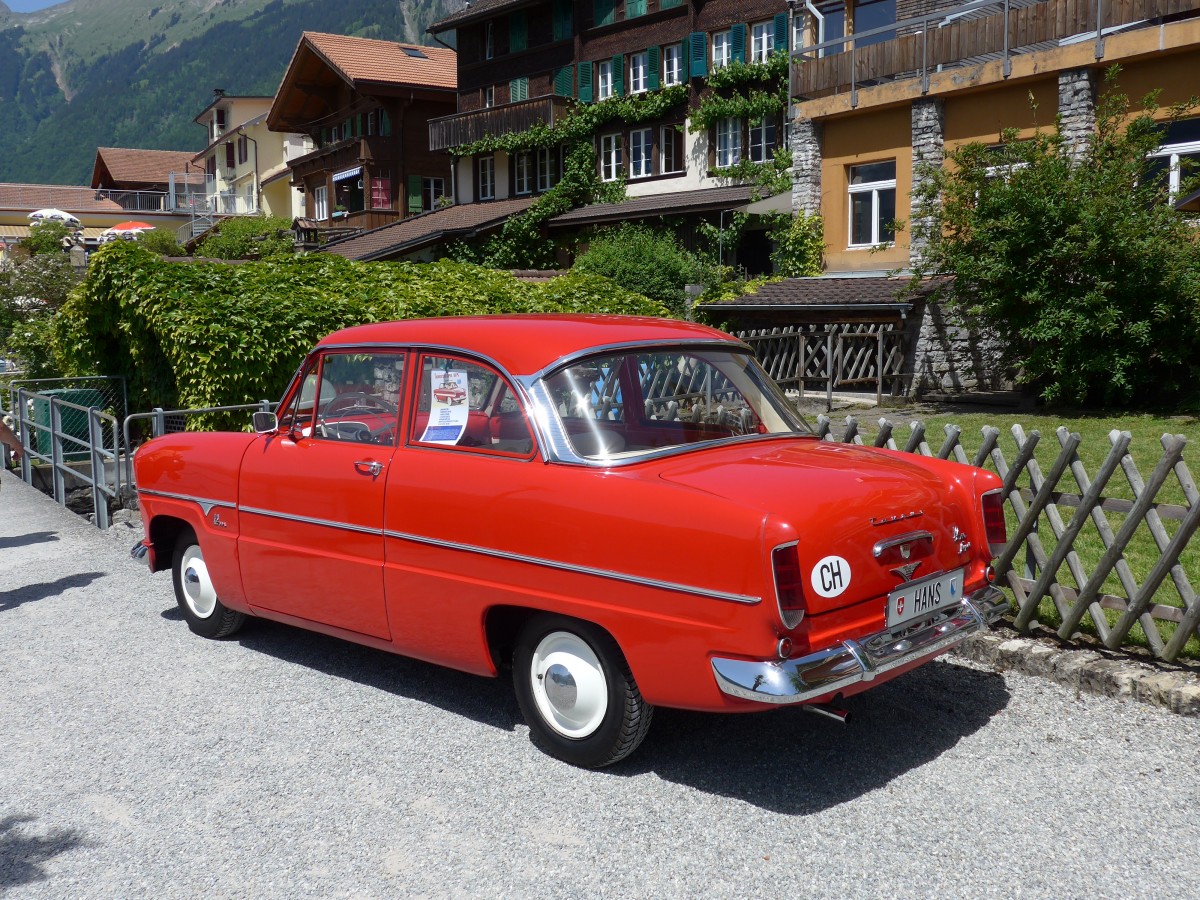 (151'344) - Ford - ZH 617'262 - am 8. Juni 2014 in Brienz, OiO