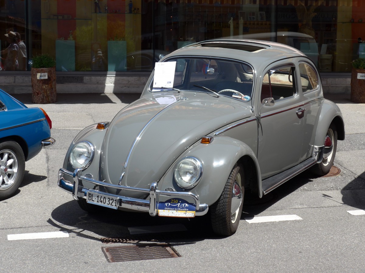 (151'352) - VW-K�fer - BL 140'321 - am 8. Juni 2014 in Brienz, OiO