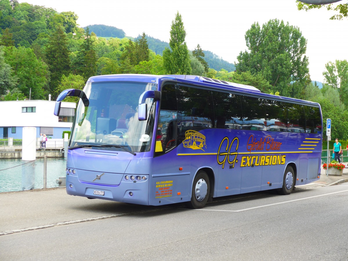 (151'855) - Blaser, Suchy - VD 554'777 - Volvo am 25. Juni 2014 bei der Schifflndte Thun