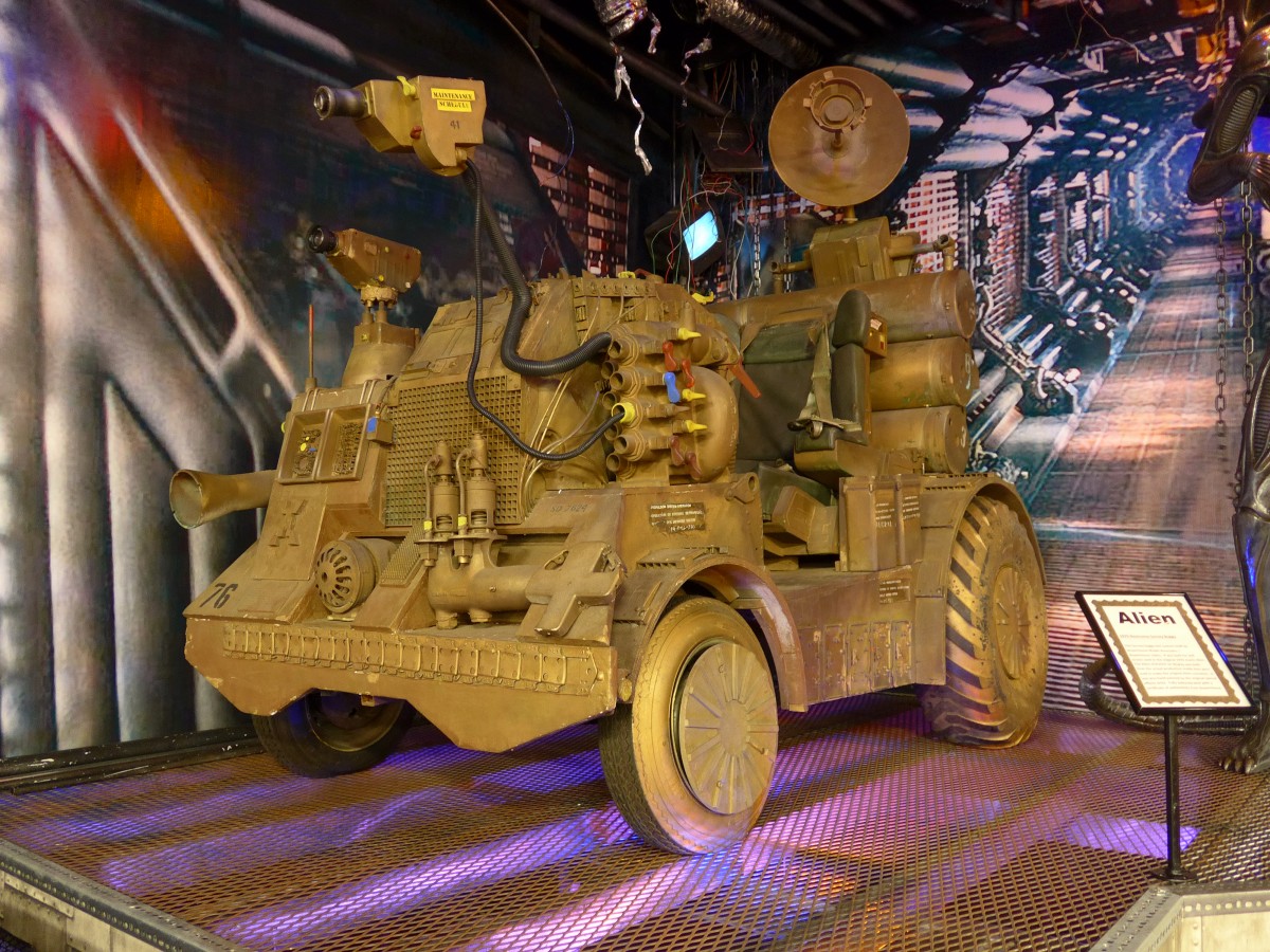 (152'348) - Nostromo Survey Buggy - Jahrgang 1979 - von  Alien  am 9. Juli 2014 in Volo, Auto Museum