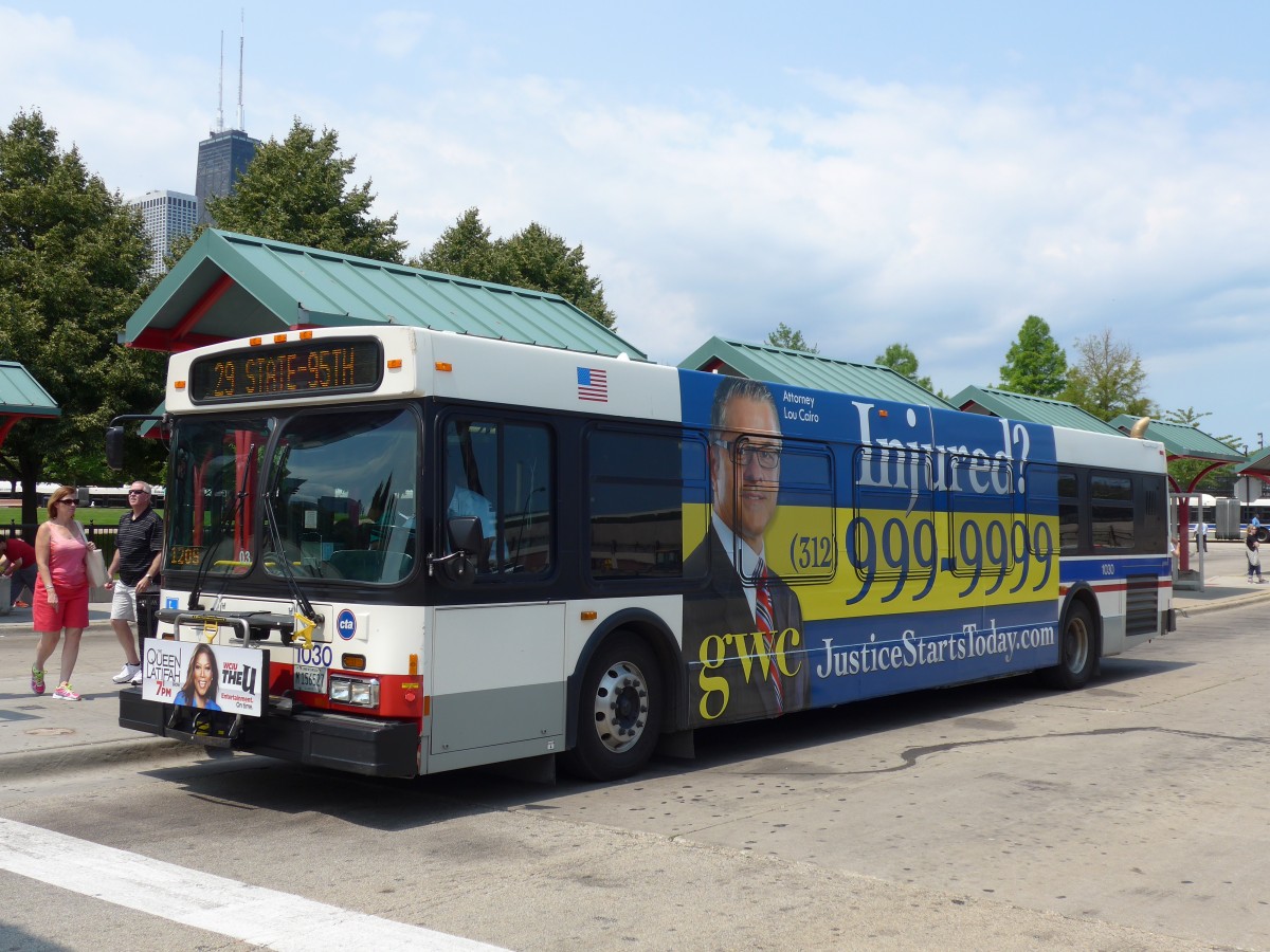 (153'186) - CTA Chicago - Nr. 1030/M 156'527 - New Flyer am 18. Juli 2014 in Chicago, Navy Pier